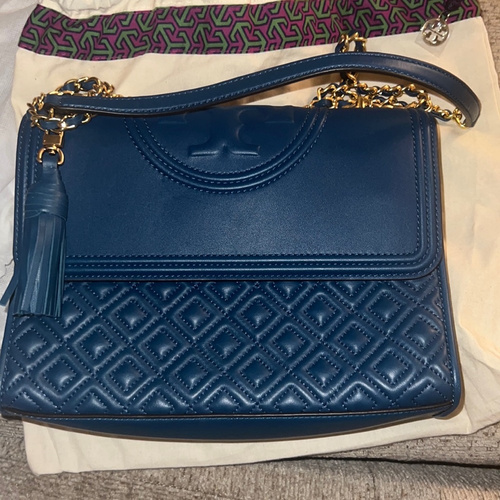 Tory Burch fleming purse